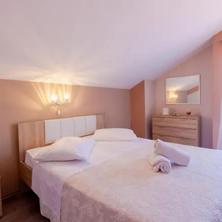 דירה One-bedroom In *