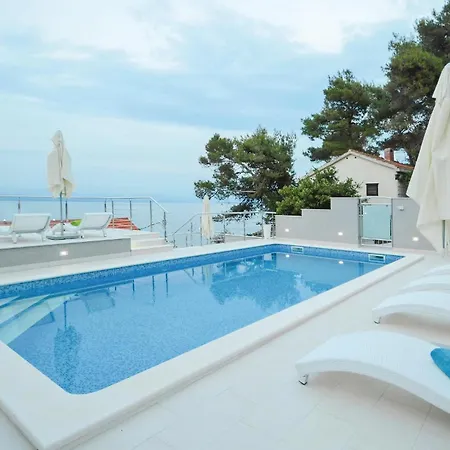 Amazing In With Wifi Διαμέρισμα Prigradica