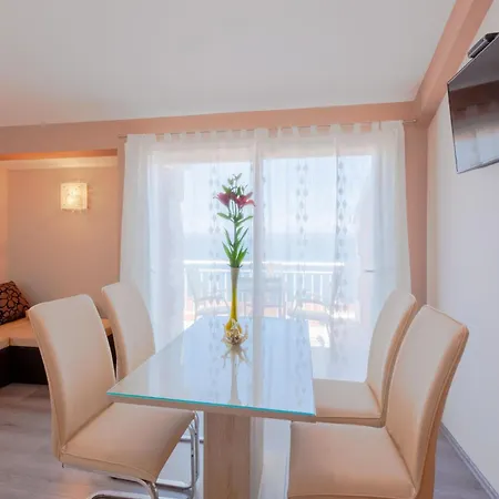 One-bedroom In Prigradica